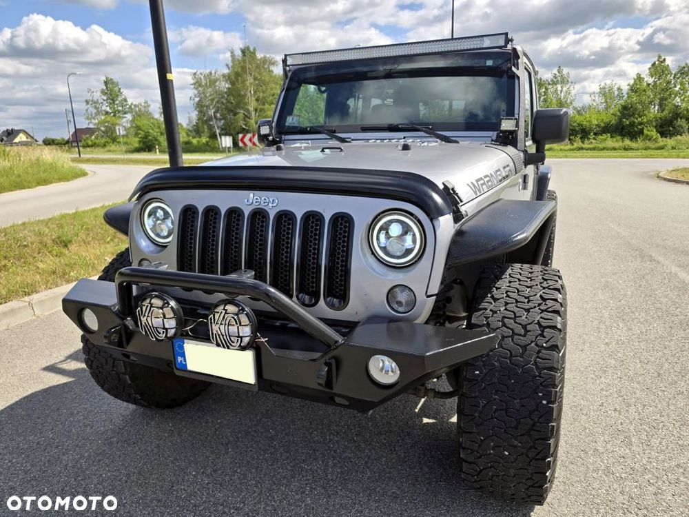 Jeep Wrangler 3.6 Unlim Sahara - 6