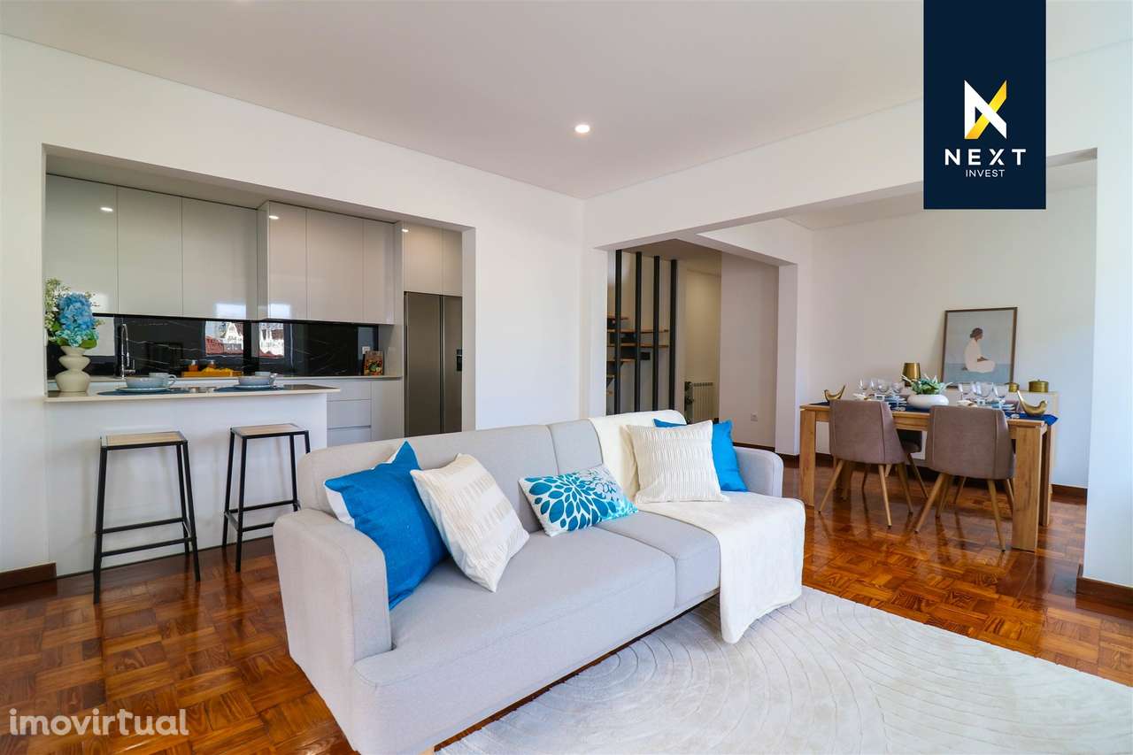 Apartamento T3 Duplex com Garagem no Centro de Viseu - Grande imagem: 4/37