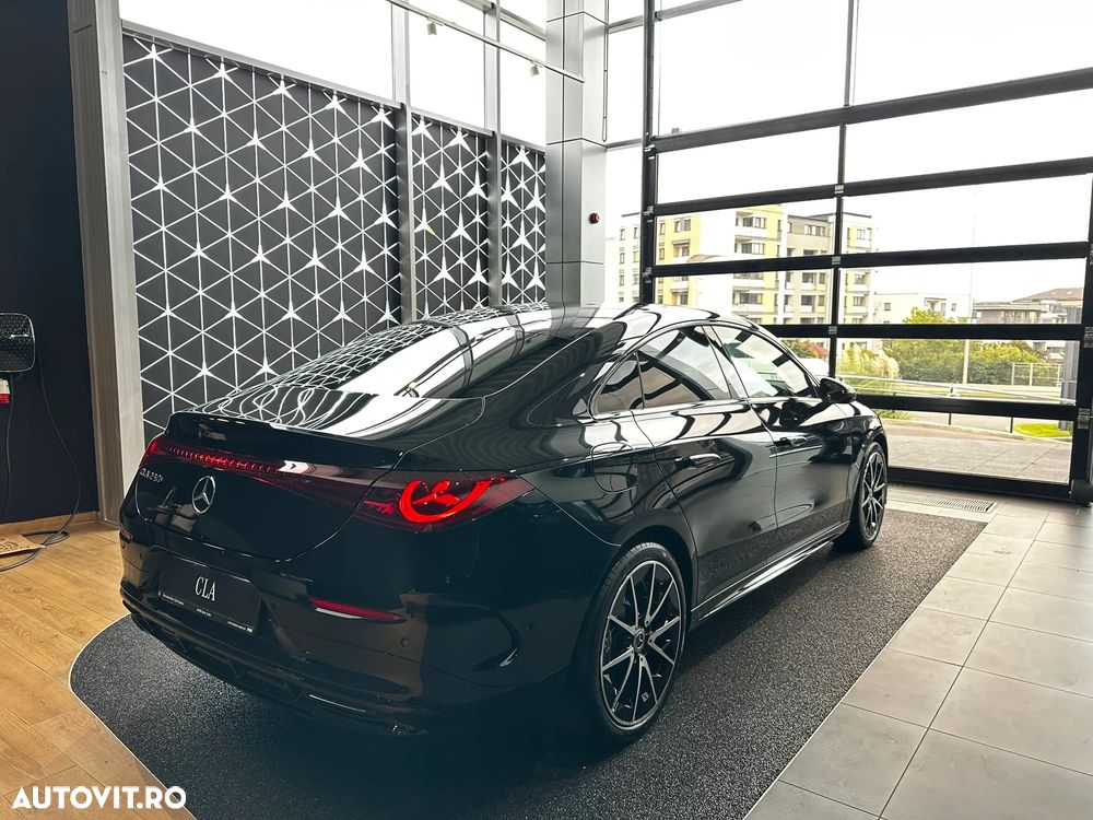 Mercedes-Benz CLA 250+ Coupe - 4