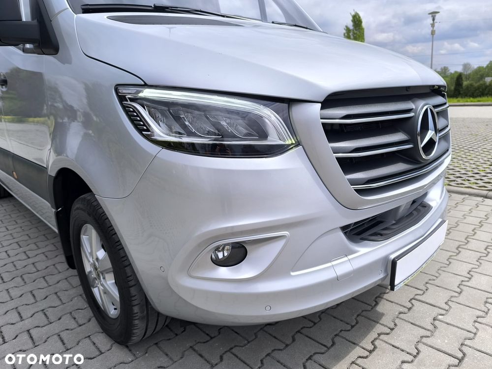 Mercedes-Benz Sprinter - 37
