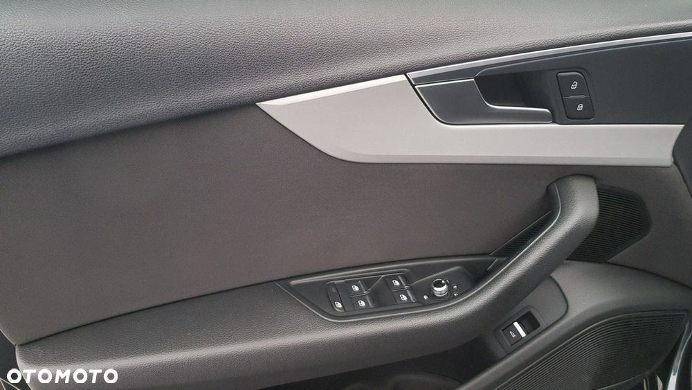 Audi A4 Allroad - 23