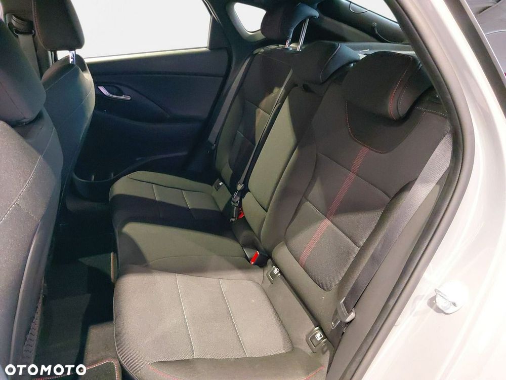 Hyundai i30 1.5 T-GDI 48V-Hybrid DCT N Line - 16