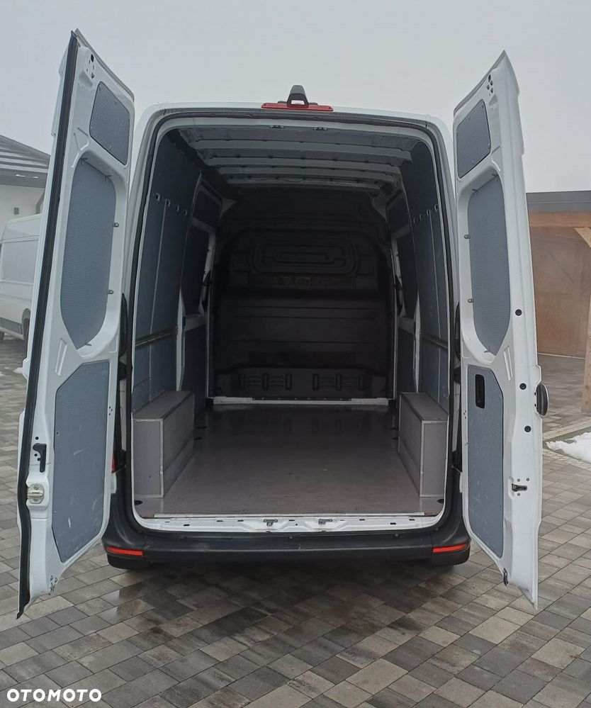Mercedes-Benz Sprinter - 6