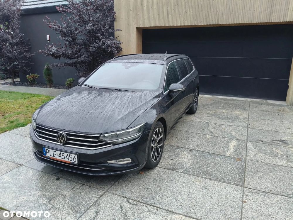 Volkswagen Passat 2.0 TDI SCR DSG Business - 2