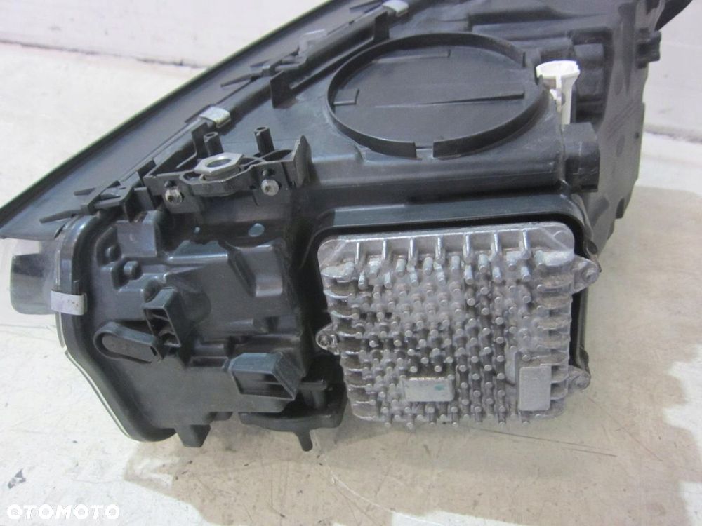 BMW X3 G01 X4 USA LAMPA PRAWA PRZEDNIA PRAWY PRZÓD LED 7466122 63117466122 - 7