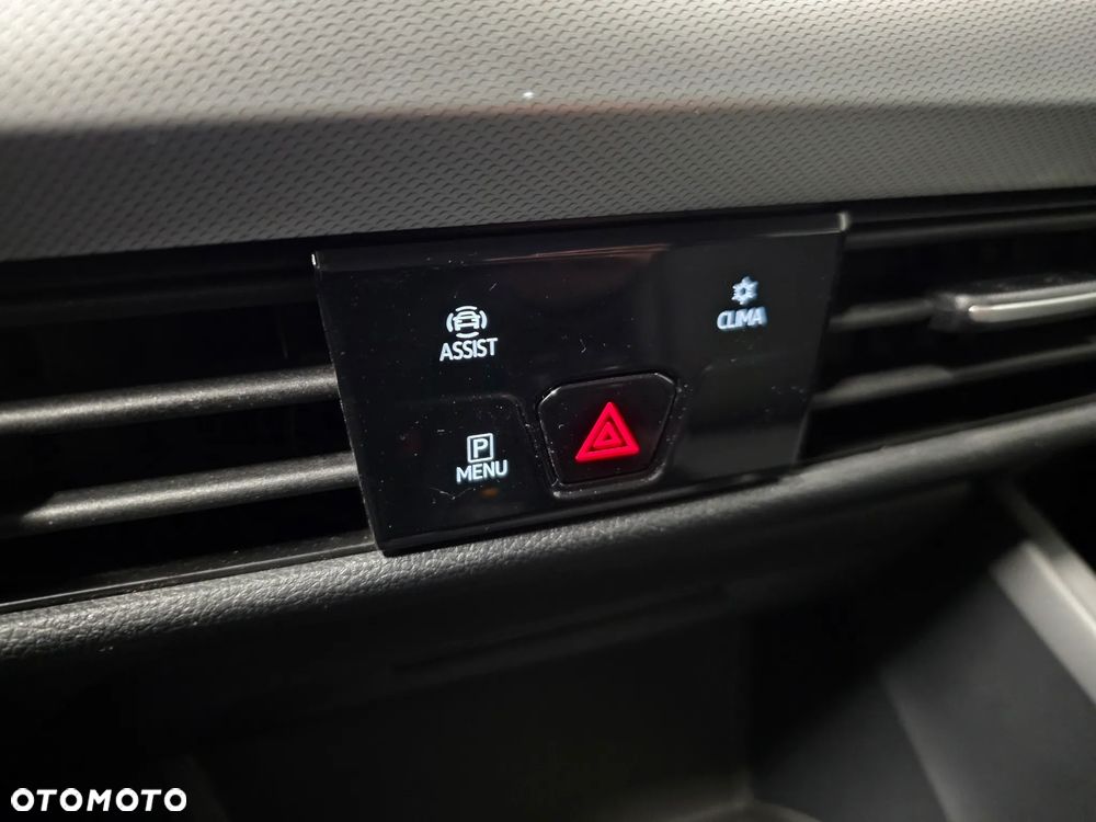 Volkswagen Golf 1.0 TSI - 28