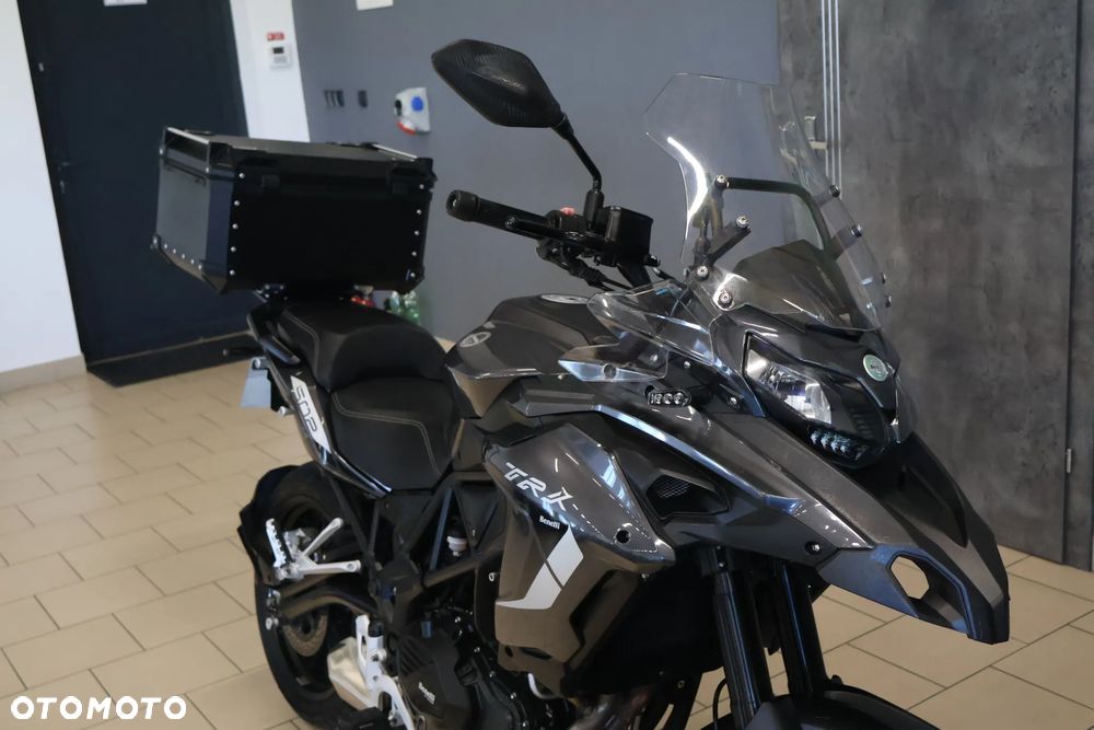 Benelli TRK 502