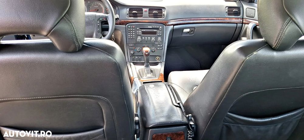 Volvo S80 2.5T AWD Premium - 8