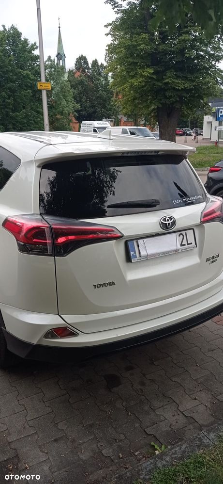 Toyota RAV4 2.0 Premium 4x4 - 8