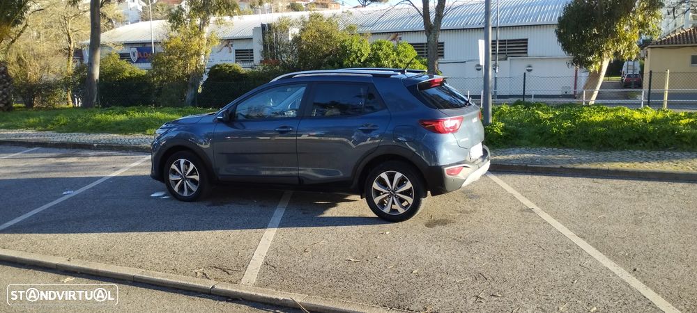 Kia Stonic 1.2 Move - 4