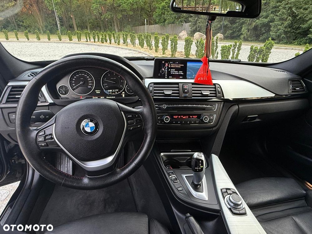 BMW Seria 3 320d Sport-Aut Efficient Dynamics Edition Sport Line - 7