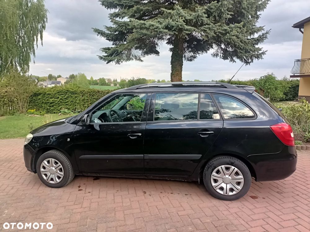 Skoda Fabia 1.4 16V Ambiente - 5