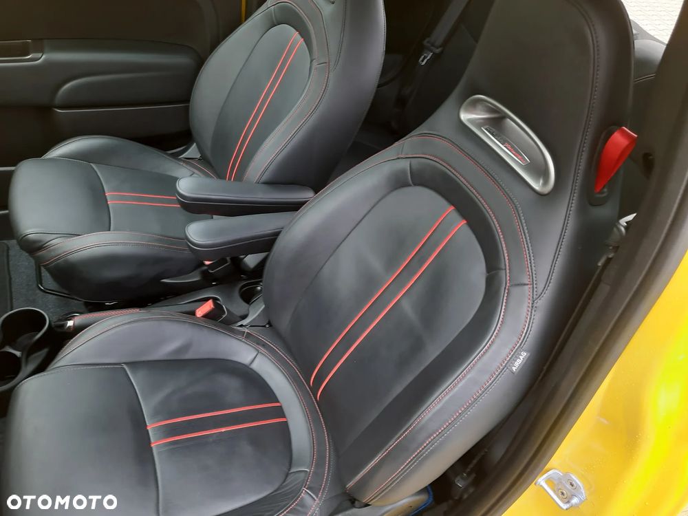 Fiat 500 595 Abarth Pista - 21