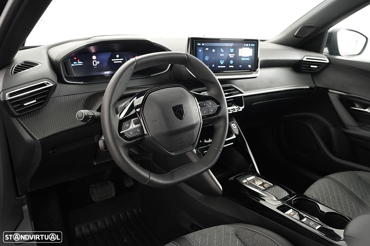 Peugeot e-2008 50 kWh Allure - 8