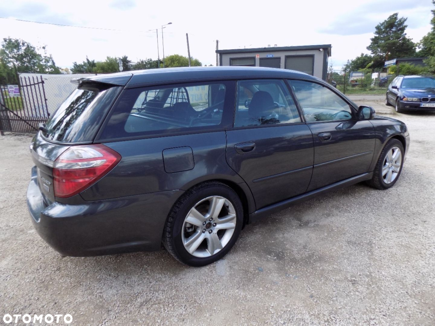 Subaru Legacy - 3