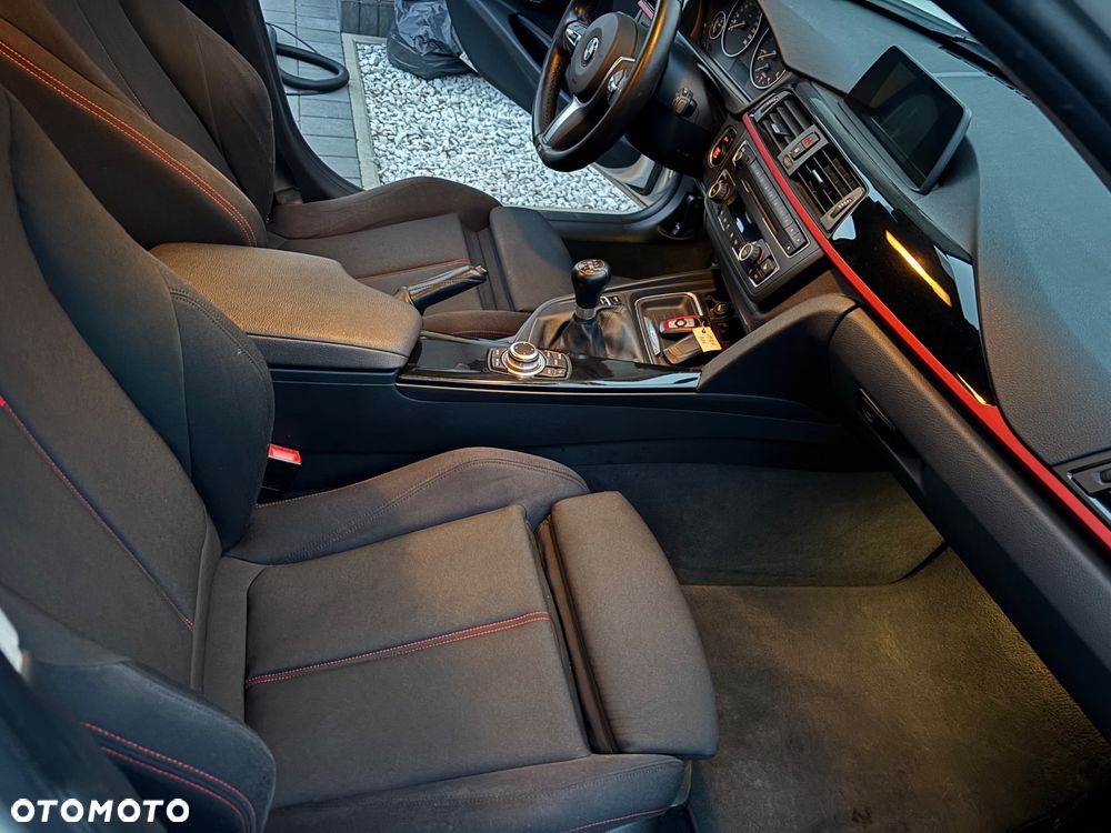 BMW Seria 3 318d DPF Edition Sport - 7