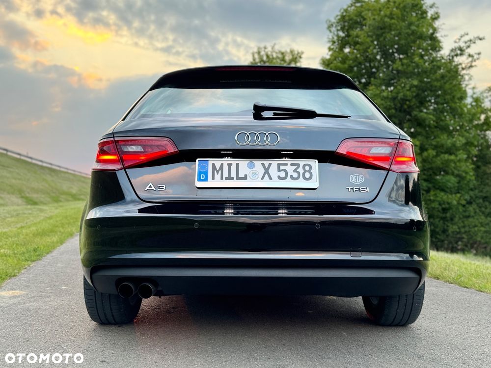 Audi A3 Sportback - 17