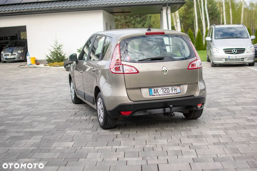 Renault Scenic - 19