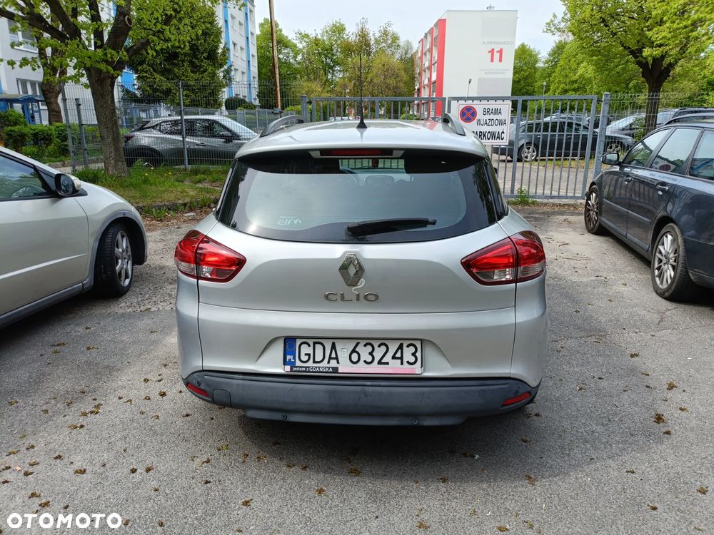 Renault Clio 1.2 16V Alize - 19