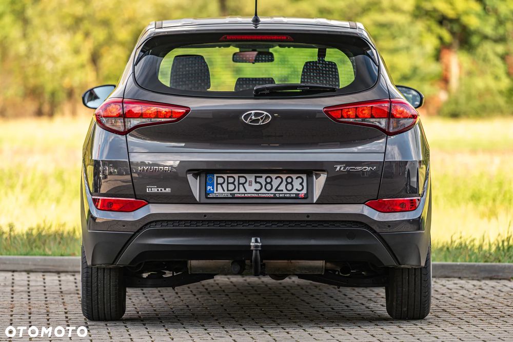 Hyundai Tucson blue 1.7 CRDi 2WD Style - 17