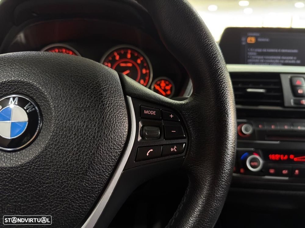 BMW 320 Gran Turismo d Line Sport - 32