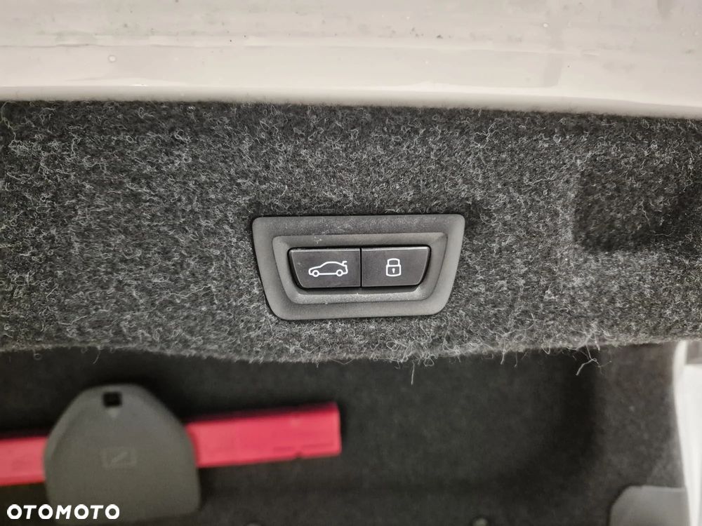 BMW Seria 5 520d xDrive mHEV M Sport - 20