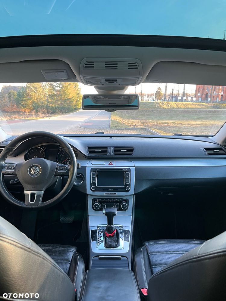 Volkswagen Passat CC 2.0 TSI DSG - 8