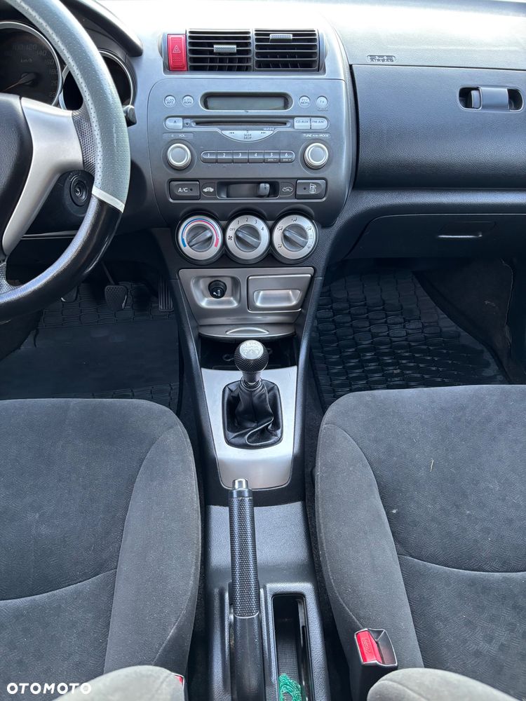 Honda City 1.4 Comfort - 20