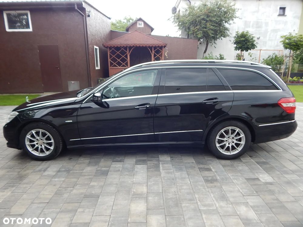 Mercedes-Benz Klasa E 220 CDI DPF BlueEFFICIENCY Automatik Avantgarde - 8
