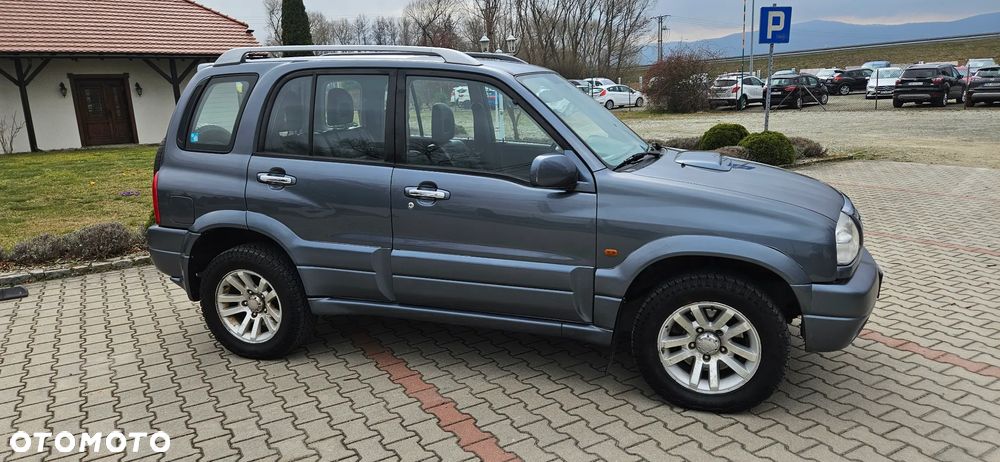 Suzuki Grand Vitara 2.0 TD Comfort Style - 2