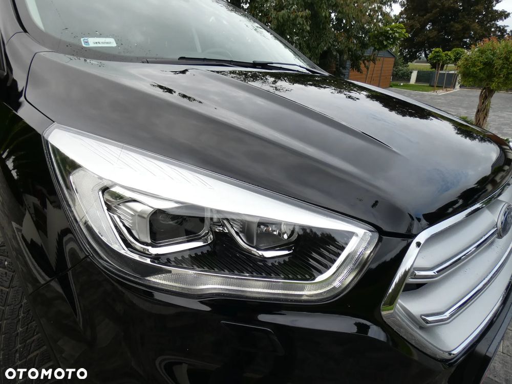 Ford Kuga 2.0 TDCi AWD Titanium - 31