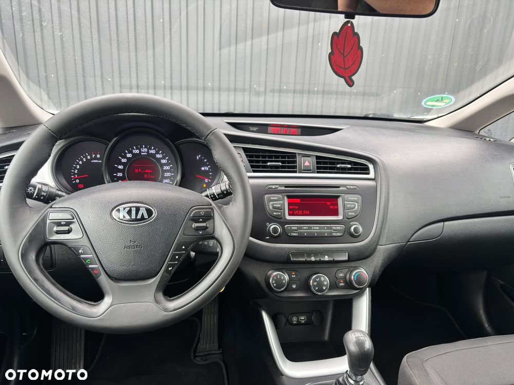 Kia Ceed 1.4 L Business Line - 15