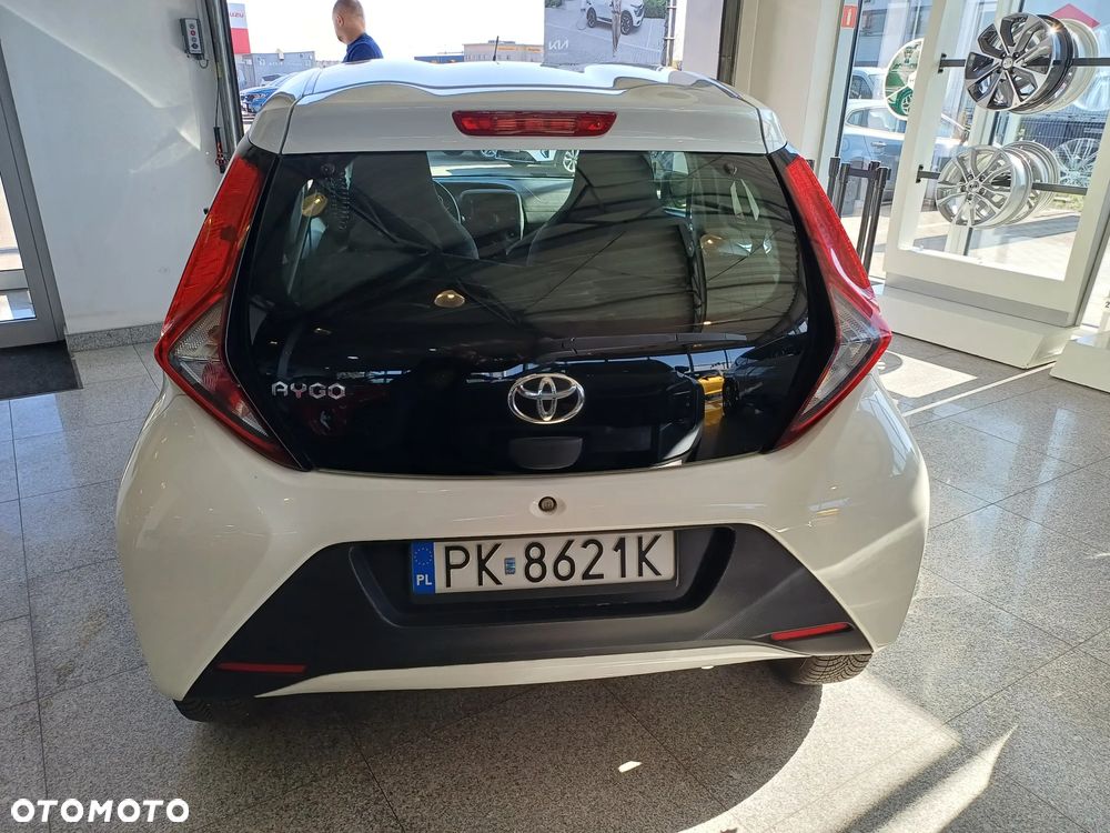 Toyota Aygo x-cite - 5