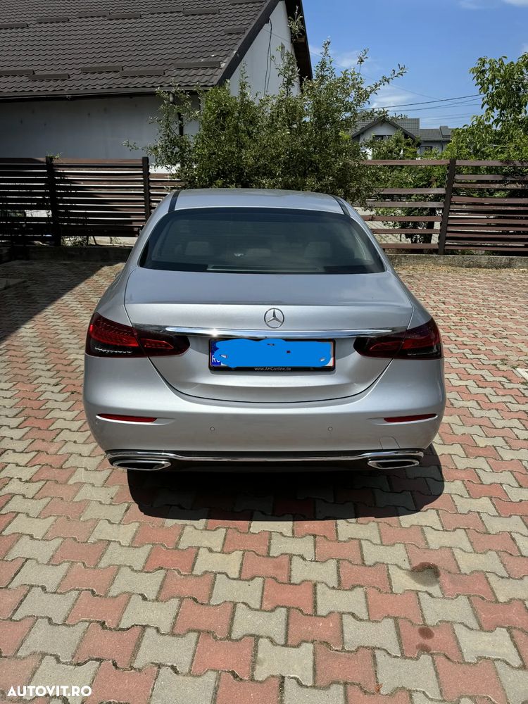 Mercedes-Benz E 220 d 4Matic 9G-TRONIC - 7