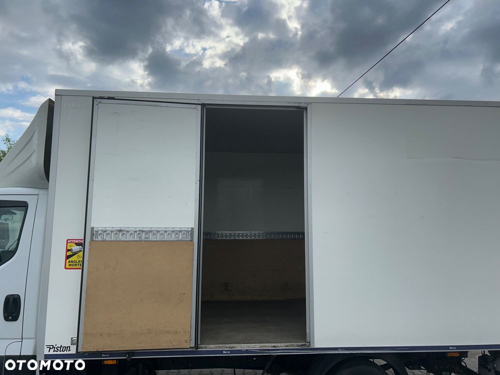 Iveco Daily - 10