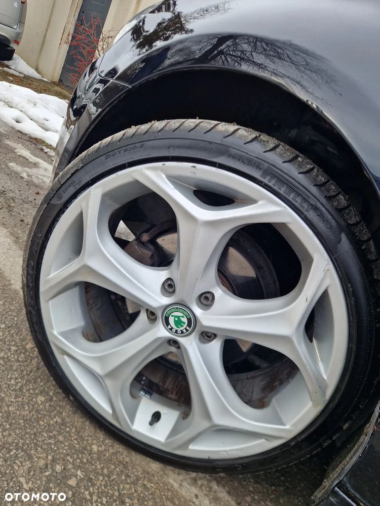 Volkswagen Golf 1.6 TDI BlueMot Trendline DSG - 23