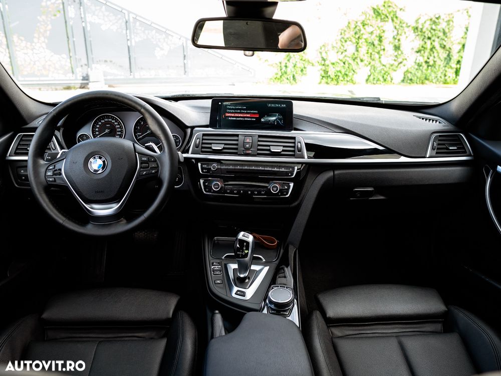 BMW Seria 3 330e iPerformance Sport Line - 4