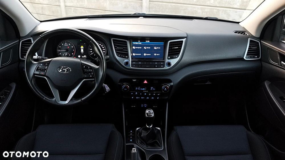 Hyundai Tucson 1.6 GDi 2WD Pure - 40