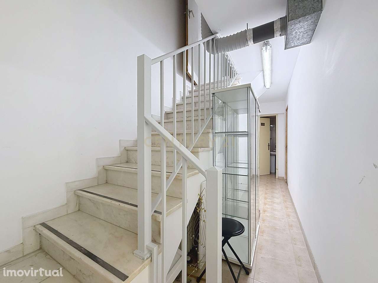 Fantástica loja no coração do Saldanha, Lisboa para trespasse - Grande imagem: 5/14