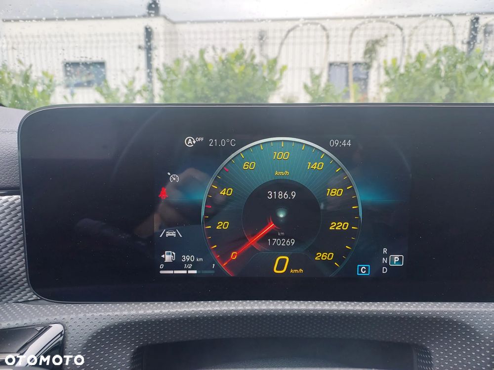 Mercedes-Benz CLA 200 d Progressive 8G-DCT - 16