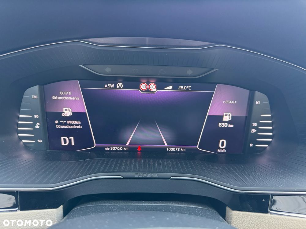 Skoda Superb 2.0 TDI SCR L&K DSG - 6
