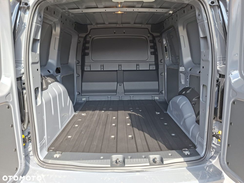 Volkswagen Caddy Cargo 1,5 l TSI EU6 116 KM/skrzynia biegów: automatyczna DSG, 7-biegowa - 10