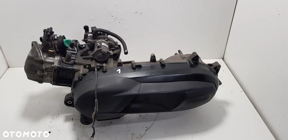 Piaggio MP3 350 HPE 18-22 Silnik - 1