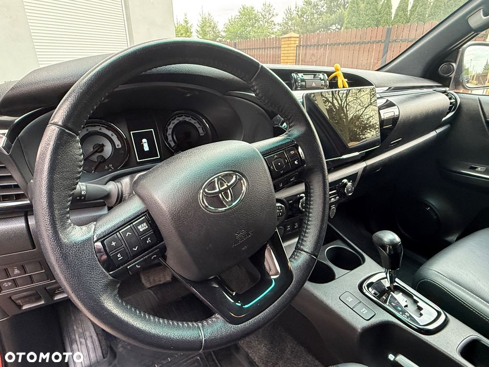 Toyota Hilux 2.4 D-4D Double Cab Dakar 4x4 - 4