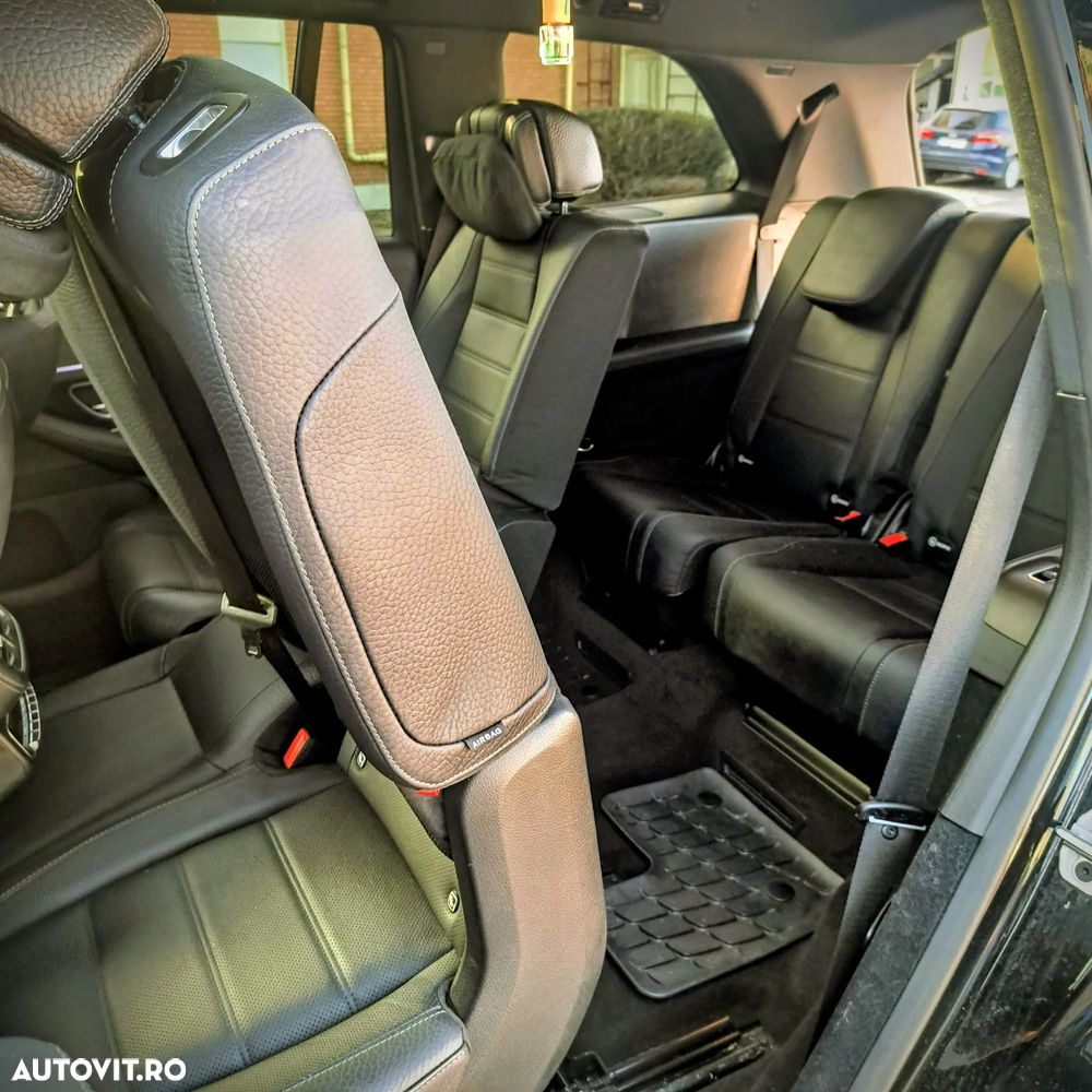 Mercedes-Benz GLS - 15