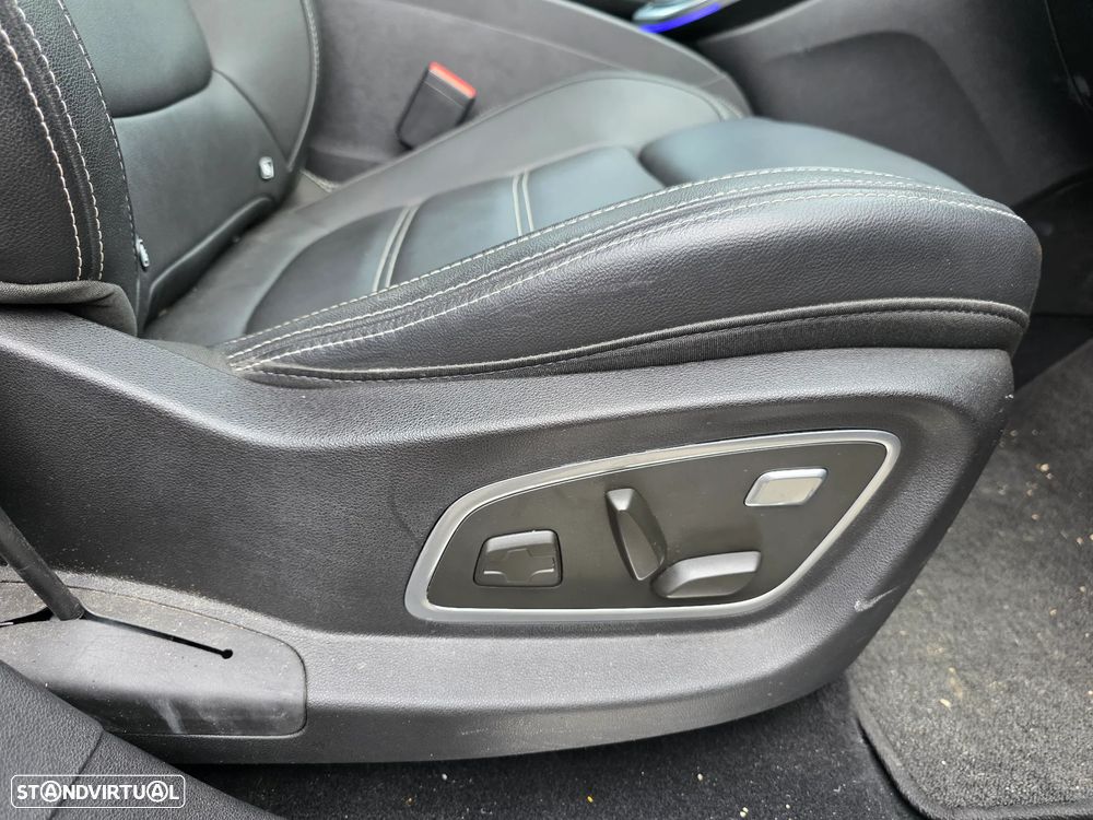 Renault Scénic Energy dCi 130 Start & Stop Euro 6 Bose Edition - 29