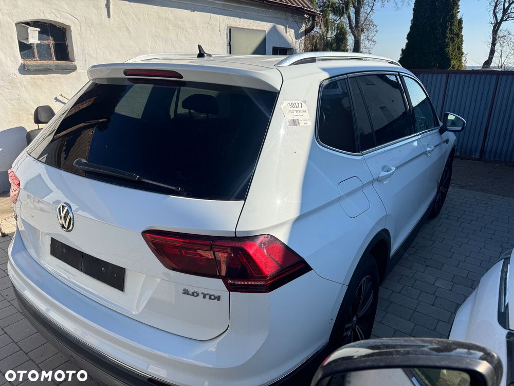 Volkswagen Tiguan Allspace 2.0 TDI SCR DSG Trendline - 5
