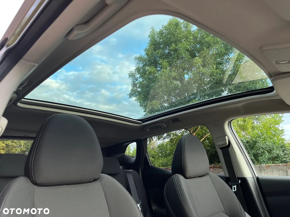 Nissan Qashqai 1.5 dCi N-Connecta - 27