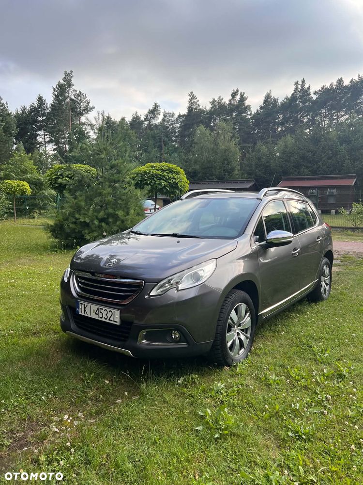 Peugeot 2008 1.2 Pure Tech Allure S&S EAT6 - 1