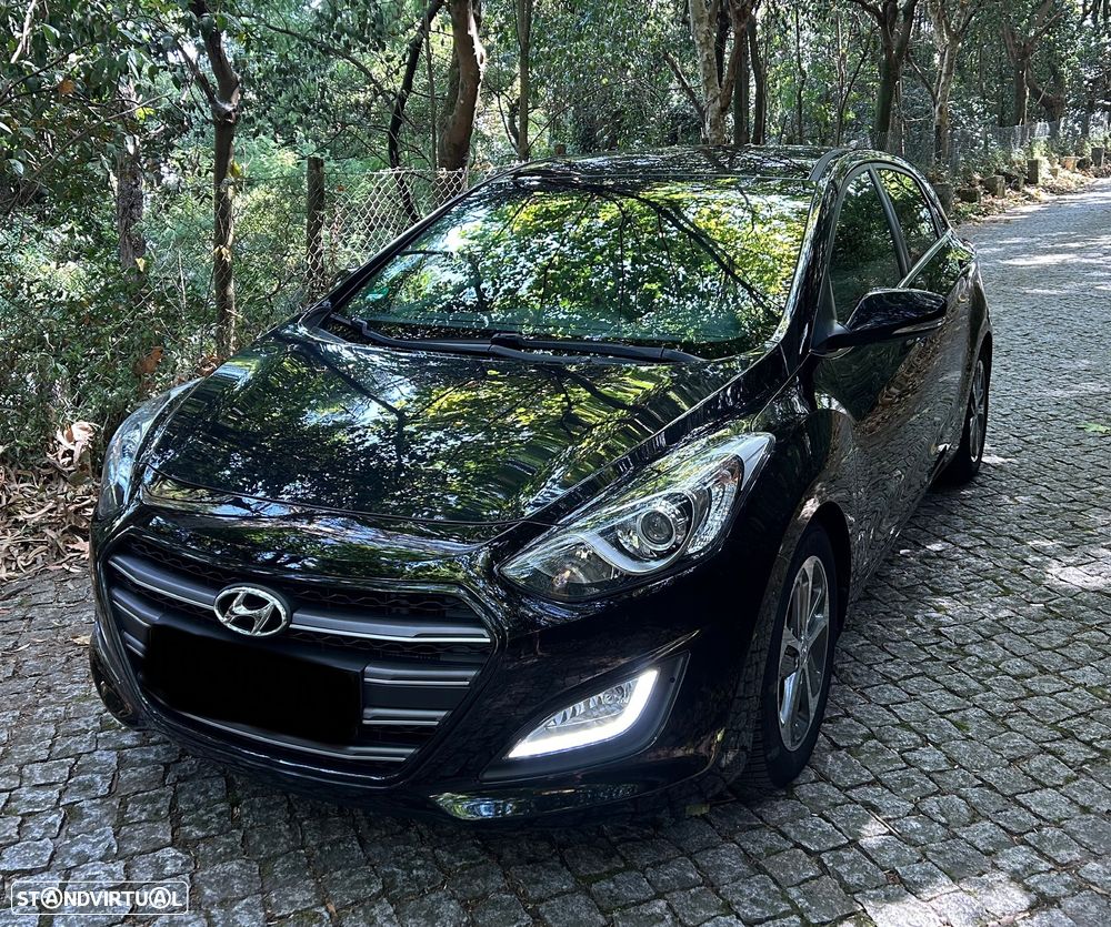 Hyundai i30 1.6 CRDI Blue Comfort J16 - 3